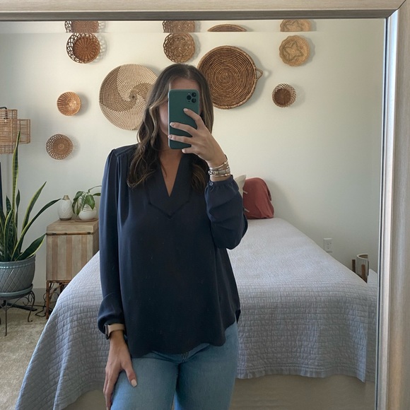 🍃Gray Blouse🍃 - Picture 5 of 5